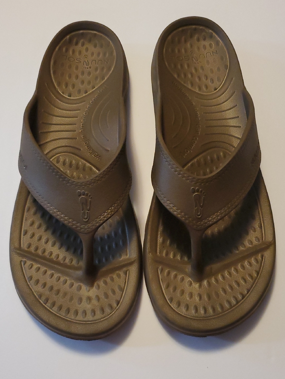 NuuSol Cascade Flip Flop Smoked Bronze Foam Sandal Men's Size 13 Made In USA